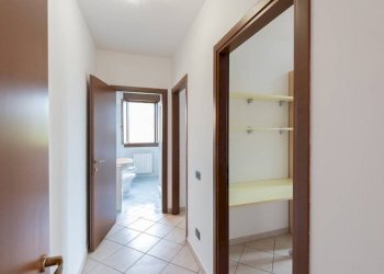 Three-room apartment Via Ettore Ricci, 1, Massa Lombarda - photo 18