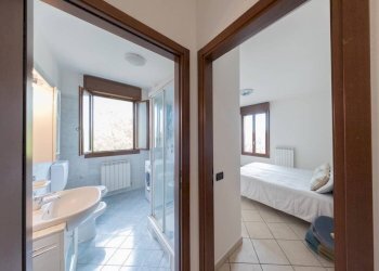 Three-room apartment Via Ettore Ricci, 1, Massa Lombarda - photo 21