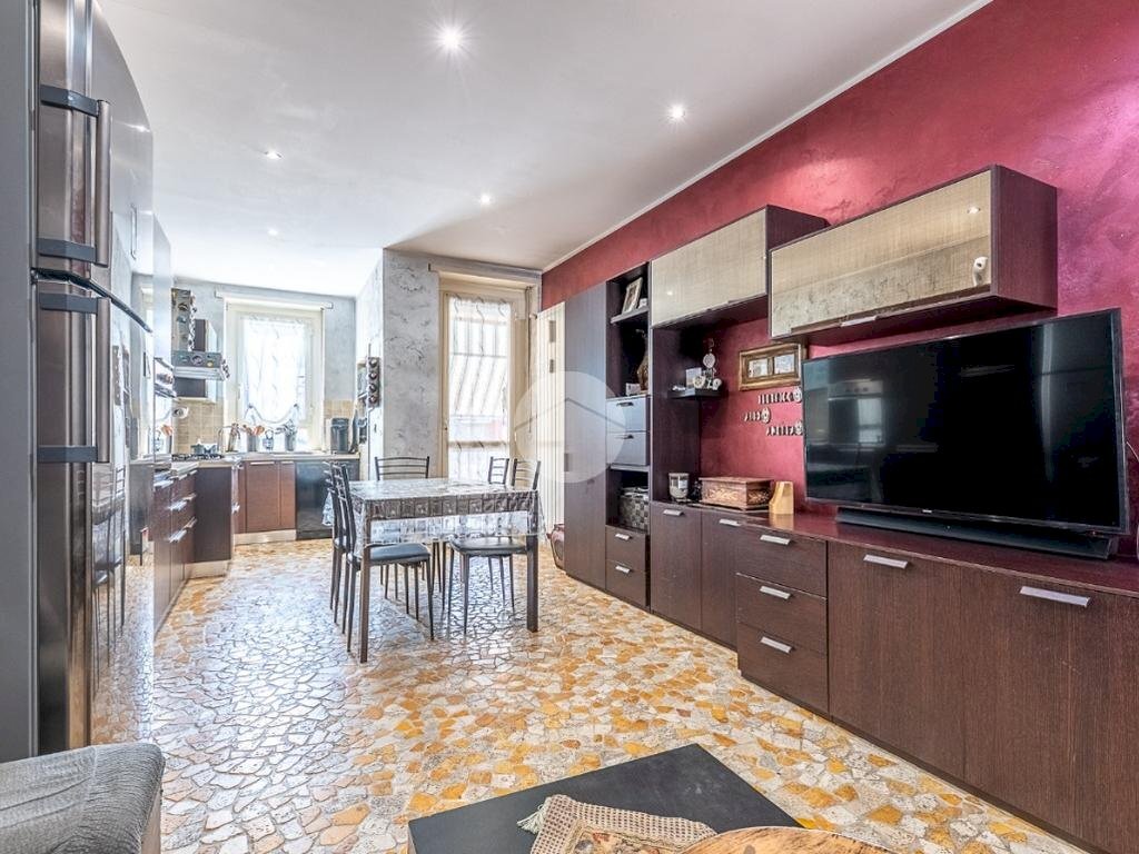 Three-room apartment Via Degli Alleati, Nichelino - photo 2