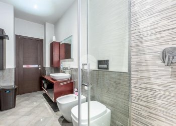 Three-room apartment Via Degli Alleati, Nichelino - photo 22