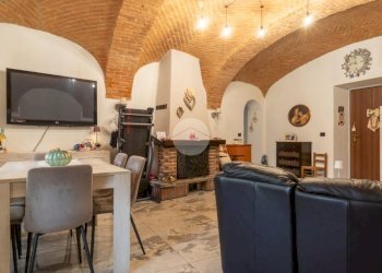 Semi-detached house Via statale, Chivasso - photo 8