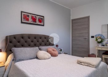 Semi-detached house Via statale, Chivasso - photo 19