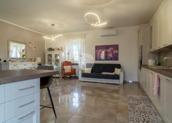 Semi-detached house Via statale, Chivasso - photo 32