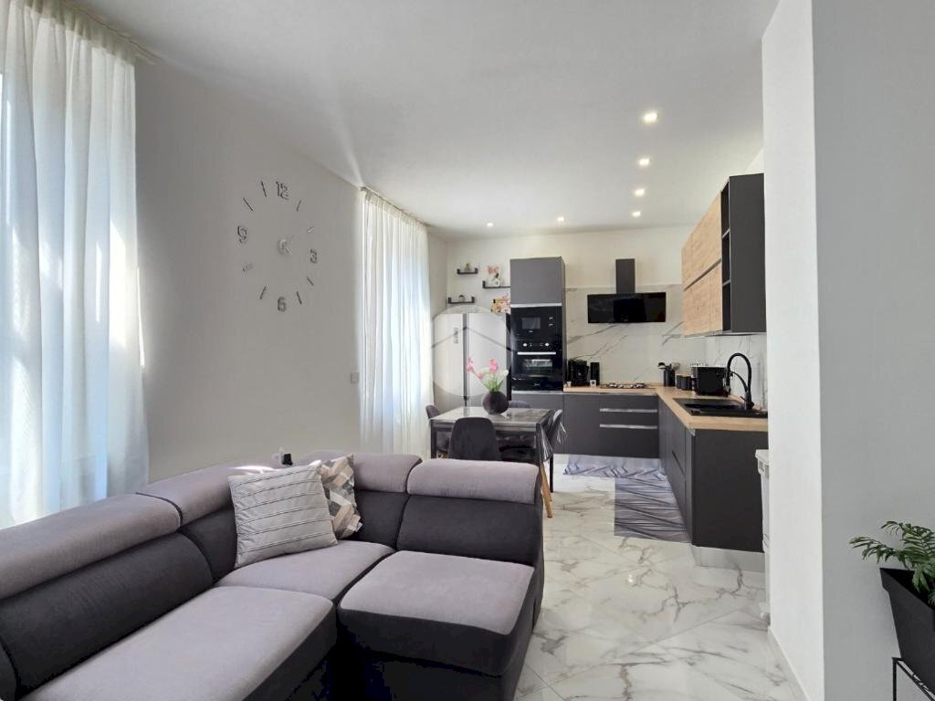 Appartamento Piazza Montelungo, Venaria Reale - foto 2
