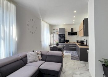 Appartamento Piazza Montelungo, Venaria Reale - foto 2