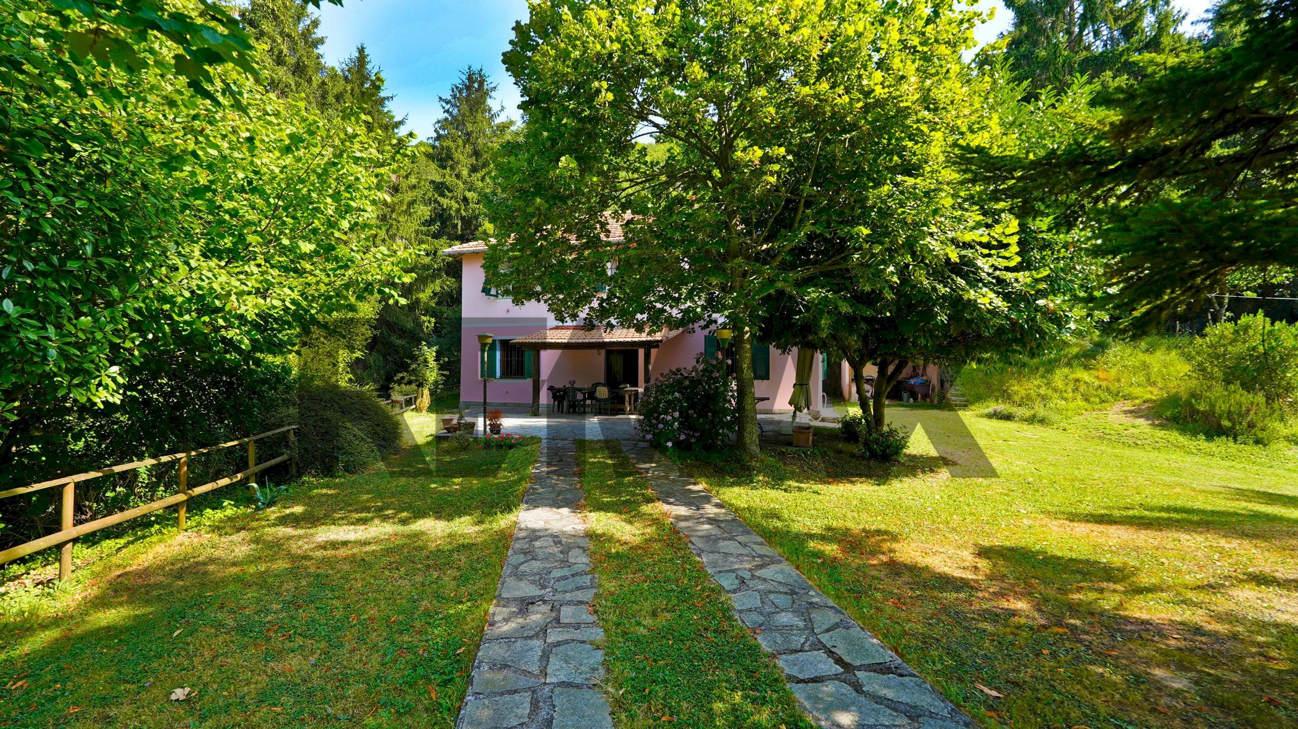 Casa indipendente Via Andrea Gallino, 34
Passo dei Giovi, Mignanego - foto 3