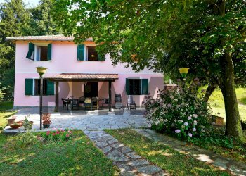 Casa indipendente Via Andrea Gallino, 34 
 Passo dei Giovi, Mignanego - foto 1