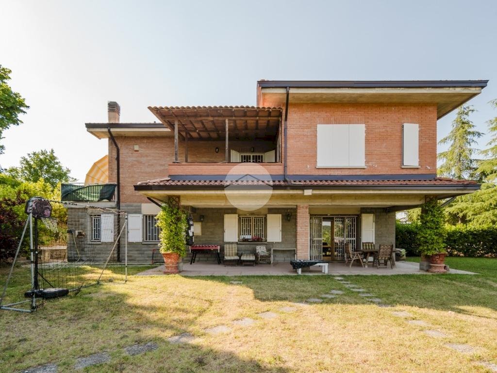 Porzione di casa Via A. Dondarini, Monte San Pietro - foto 1