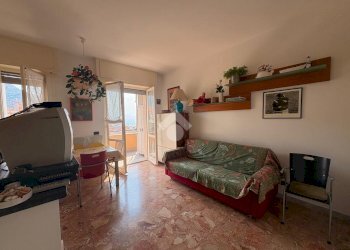 One-room apartment Via dei fiori, Borgio Verezzi - photo 3