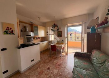 One-room apartment Via dei fiori, Borgio Verezzi - photo 6