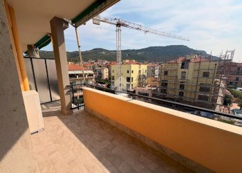 One-room apartment Via dei fiori, Borgio Verezzi - photo 7