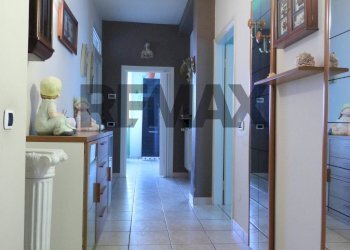Three-room apartment Via Zappello, 14
Villa d'Adda, Villa d'Adda - photo 16