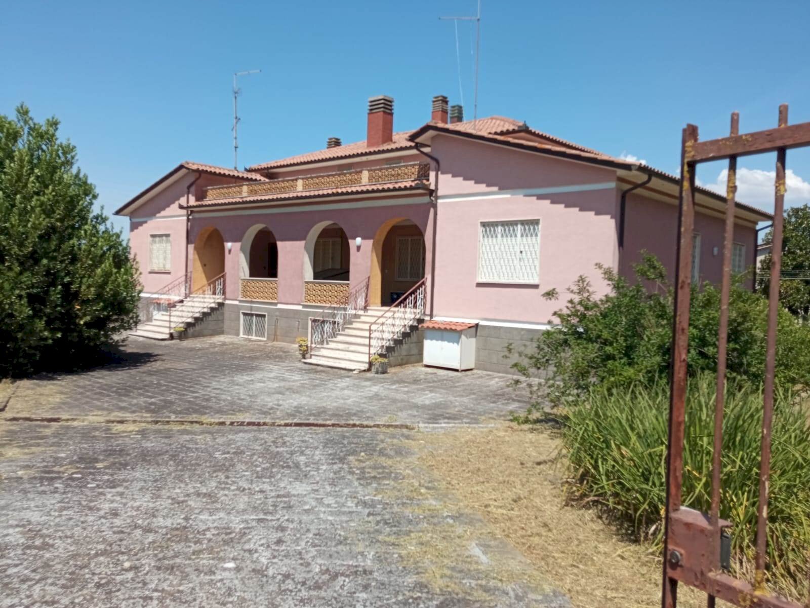 Villa -, Vetralla - photo 1
