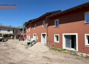 Foto 4 - Villa a Schiera Via Trieste
 
21, San Canzian d'Isonzo - foto 4