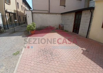 Foto 5 - Quadrilocale VIA GARIBALDI
 
10, Turate - foto 5