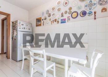 Sala da pranzo - Quadrilocale VIA MAZZINI
 
10, Pogliano Milanese - foto 12