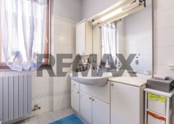 Bagno - Quadrilocale VIA MAZZINI
 
10, Pogliano Milanese - foto 23