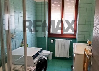 Bagno - Two-room apartment Via Sempione
 
5, Cornaredo - photo 11