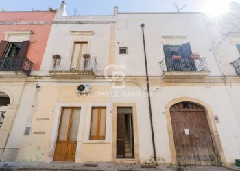 Foto 2 - Trilocale Via Caracciolo
 
27, Galatina - foto 2