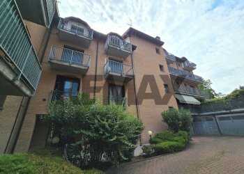 Edificio all\'aperto - Bilocale Via Vena
 
60, Stradella - foto 28