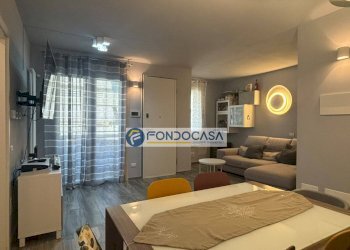 Soggiorno - Trilocale Viale giovanni da verrazzano, Carrara - foto 8