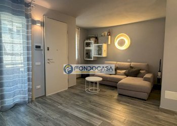 Soggiorno - Trilocale Viale giovanni da verrazzano, Carrara - foto 12