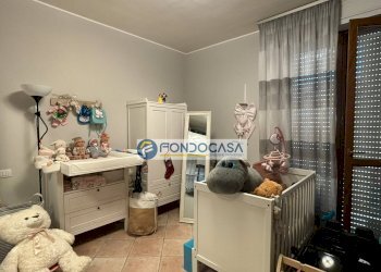 Camera matrimoniale - Trilocale Via cavour, Carrara - foto 14