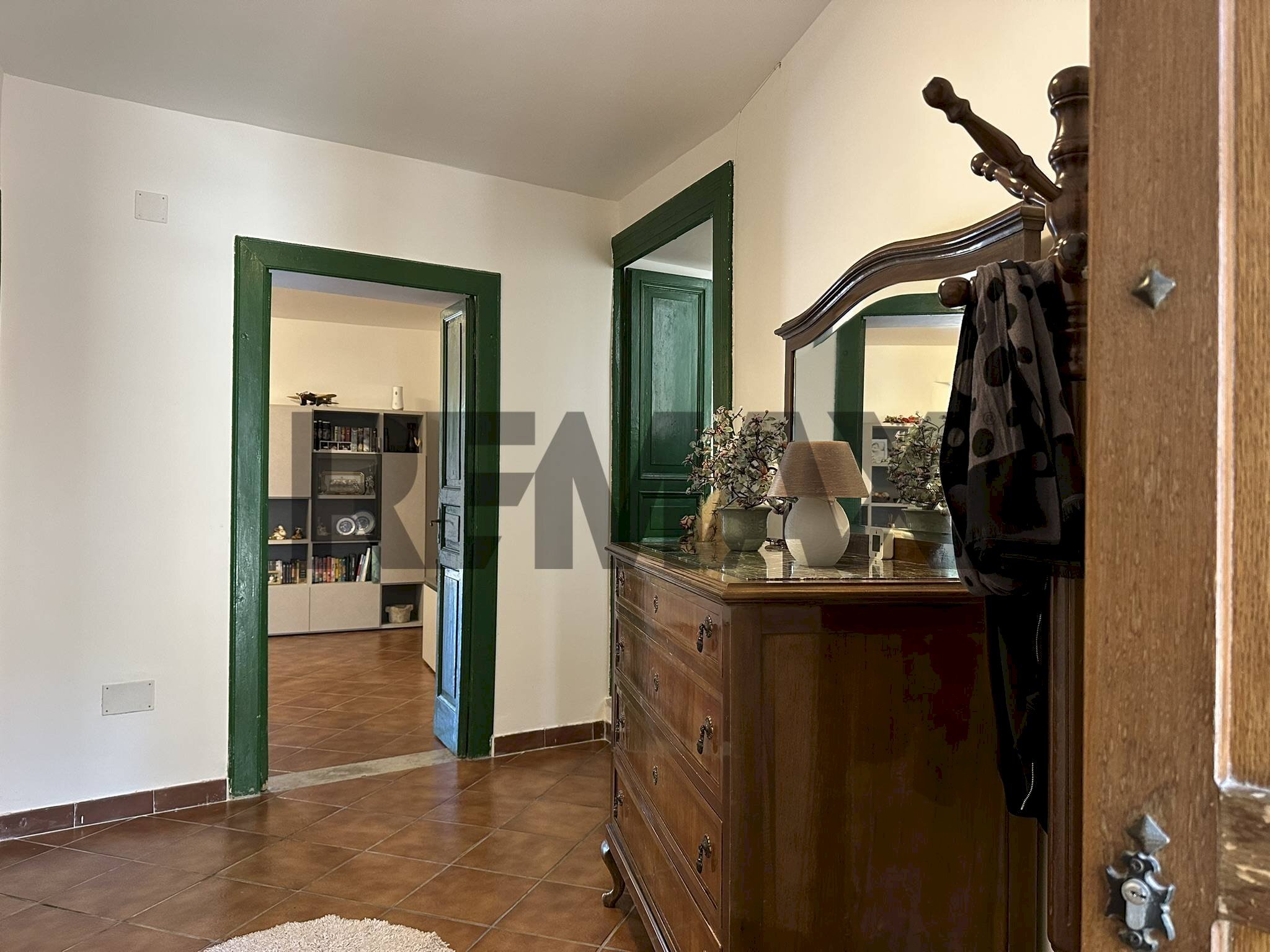 Hall / corridoio - Casa indipendente Via Andreucci
 
4, Colli a Volturno - foto 3
