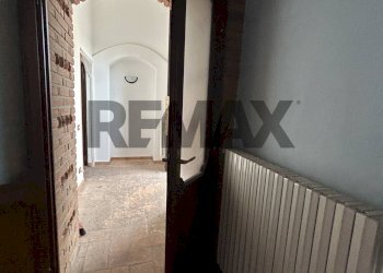 Hall / corridoio - Trilocale via della meridiana
 
4, Robbiate - foto 35