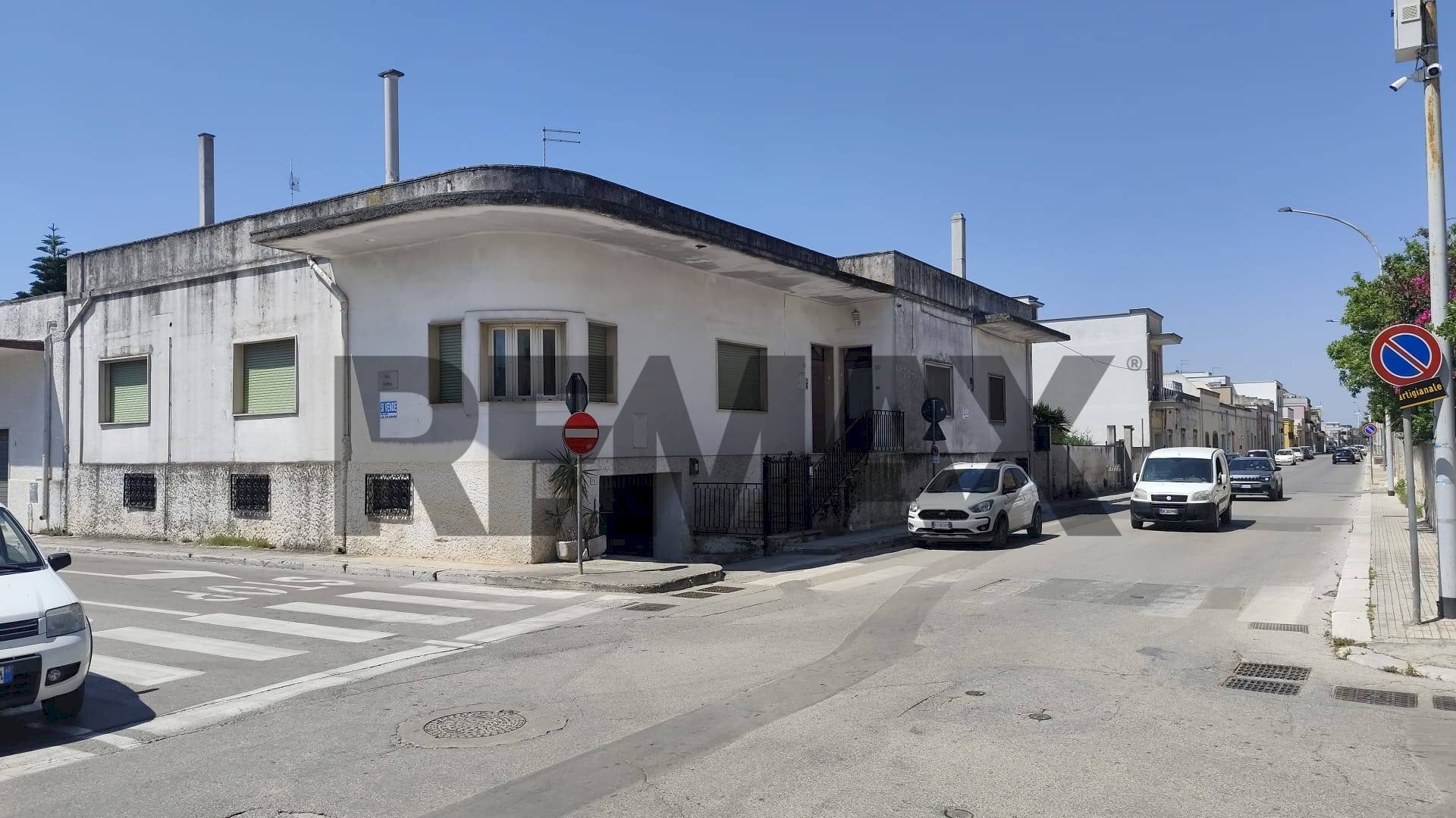 Edificio all\'aperto - Casa indipendente Via Roma angolo Via Risorgimento
 
21, Erchie - foto 1