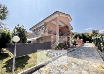 Foto 2 - Four-room apartment Via degli Alpini, Loano - photo 2