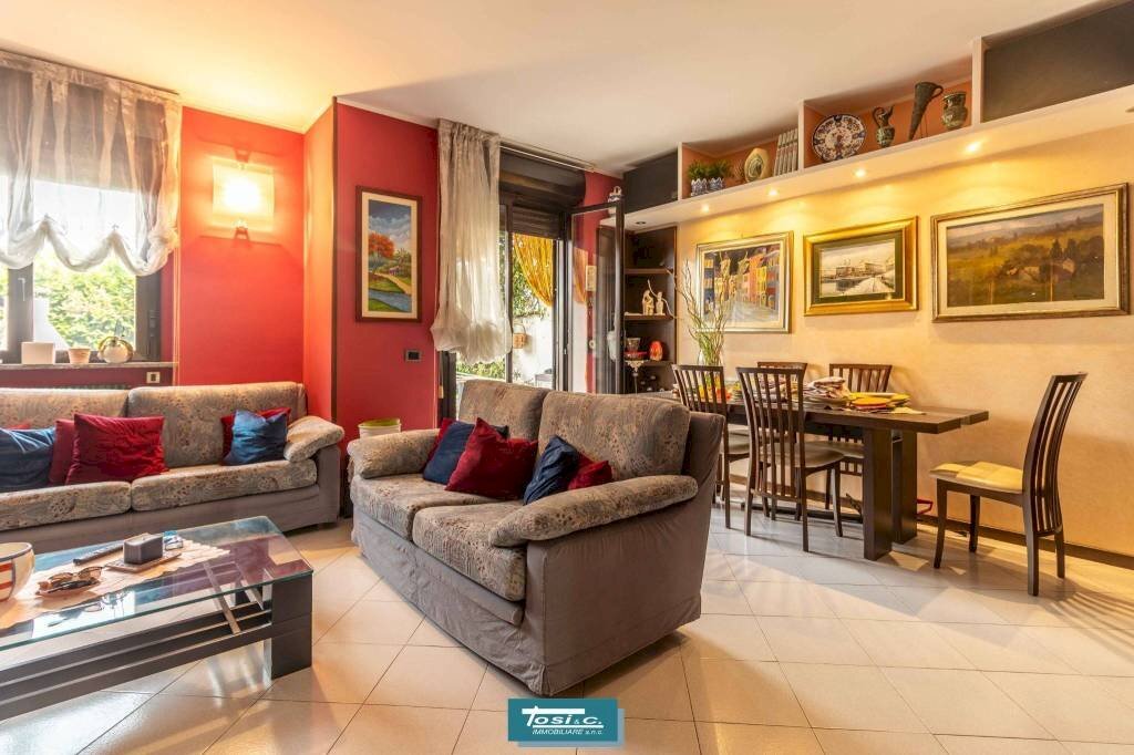 Salone - Villa a Schiera via Monte Leone, 27, Dormelletto - foto 2
