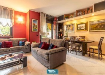 Salone - Villa a Schiera via Monte Leone, 27, Dormelletto - foto 2