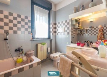 Bagno - Villa a Schiera via Monte Leone, 27, Dormelletto - foto 16
