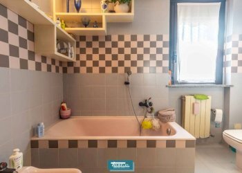 Bagno - Villa a Schiera via Monte Leone, 27, Dormelletto - foto 17