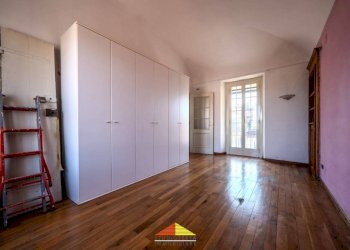 Camera da letto - Trilocale via Martiri della Liberazione, 23, Saluzzo - foto 6