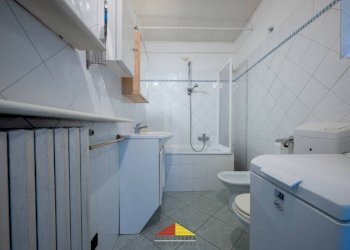 Bagno - Trilocale via Martiri della Liberazione, 23, Saluzzo - foto 15