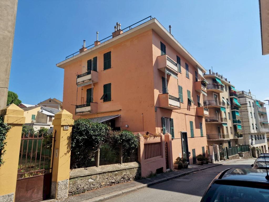Facciata - Bilocale via Giuseppe Majorana, 27, Genova (zona Quarto) - foto 1