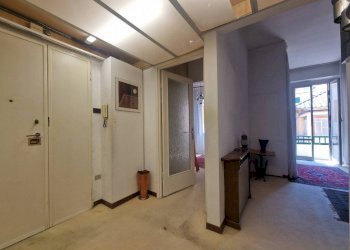 Ingresso - Bilocale via Giuseppe Majorana, 27, Genova (zona Quarto) - foto 2