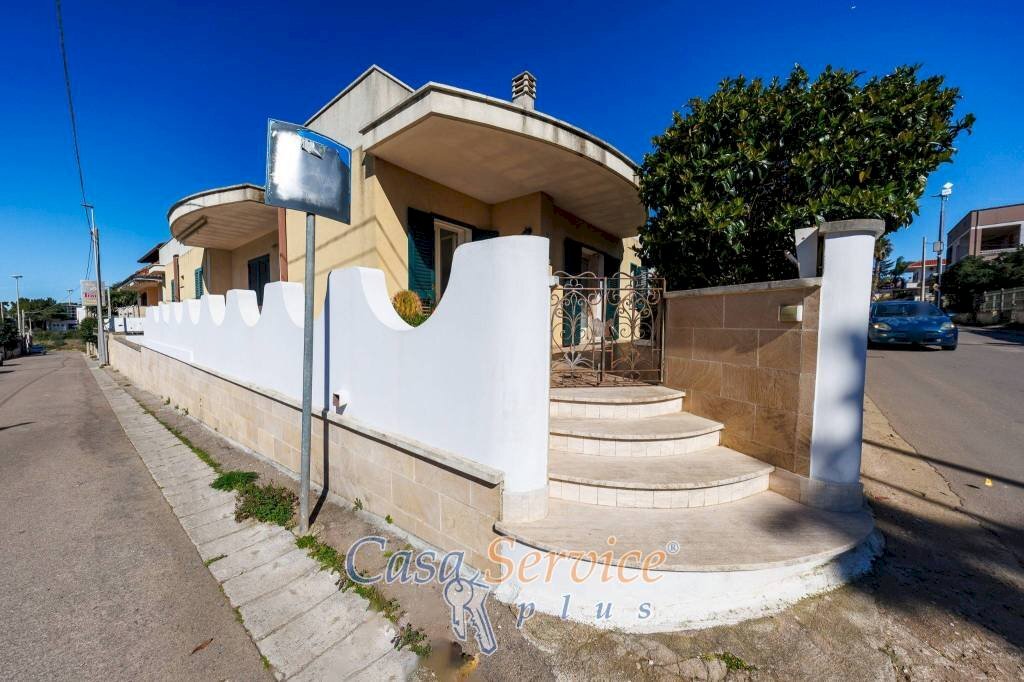 Zona - Villa via Supersano, Casarano - foto 1