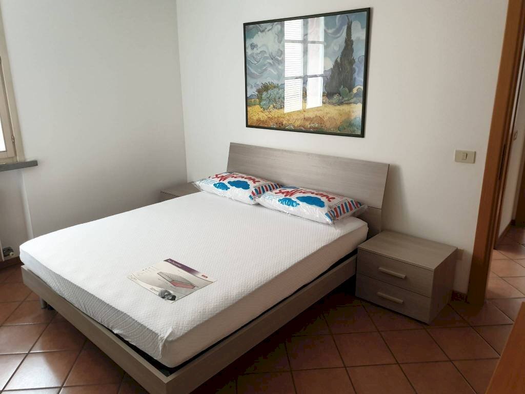 Camera da letto - Four-room apartment via Mantova, 5/1, Parma (neighborhood San Lazzaro) - photo 1