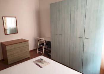 Camera da letto - Quadrilocale via Mantova, 5/1, Parma (zona San Lazzaro) - foto 3