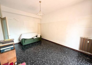 Soggiorno - Appartamento via Ingegner Gian Giacomo Ponti, Arona - foto 7
