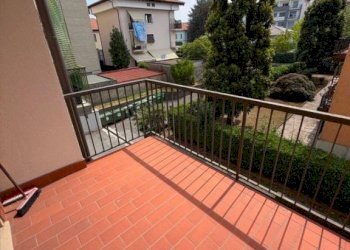 Terrazzo - Appartamento via Ingegner Gian Giacomo Ponti, Arona - foto 10