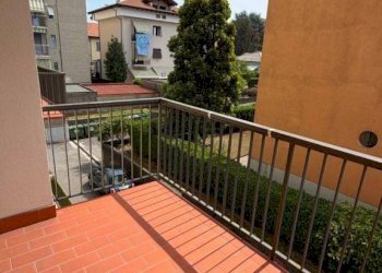 Balcone - Appartamento via Ingegner Gian Giacomo Ponti, Arona - foto 25