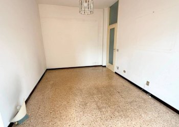 Camera da letto - Appartamento via Ingegner Gian Giacomo Ponti, Arona - foto 28