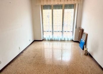 Camera da letto - Appartamento via Ingegner Gian Giacomo Ponti, Arona - foto 29