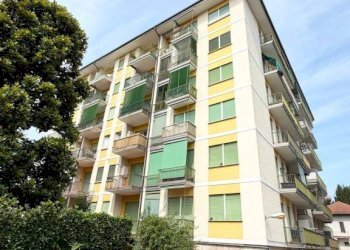 Facciata - Appartamento via Ingegner Gian Giacomo Ponti, Arona - foto 40
