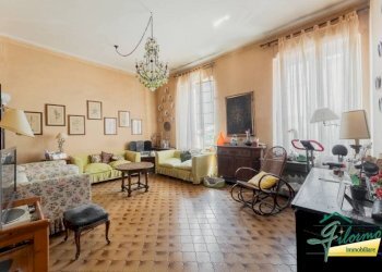 Salone - Stable - Palace via Bardonecchia, 98, Torino (neighborhood Pozzo Strada) - photo 8