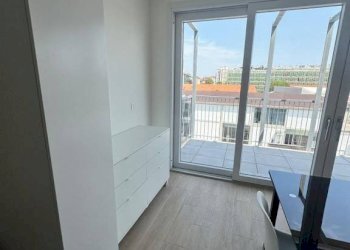 Camera da letto - Attico via Don Bartolomeo Grazioli, 57, Milano (zona Affori) - foto 4